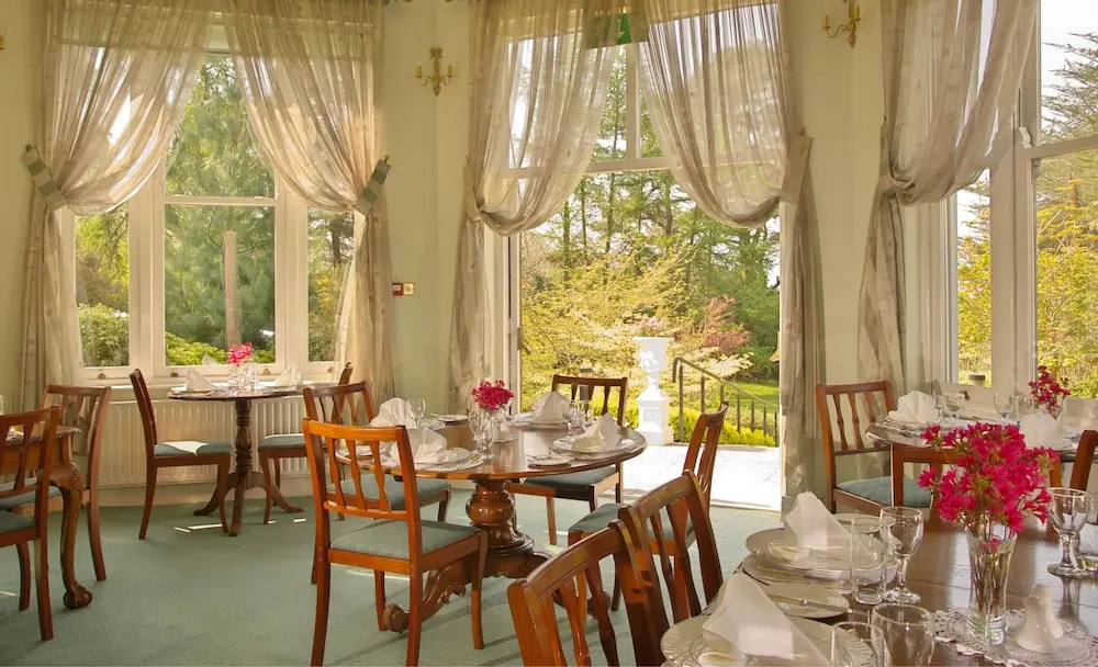 Seaview House Hotel