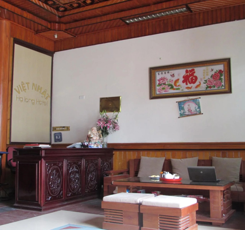 Viet Nhat Halong Hotel - Bai Chay