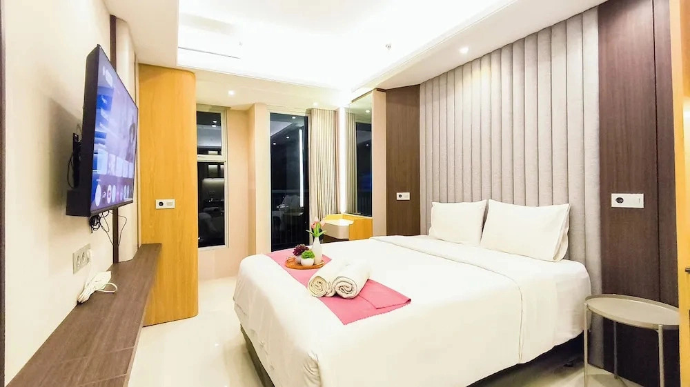 Grand Luxurious And Premium Benson Studio Apartment Connected To Ptc Supermall