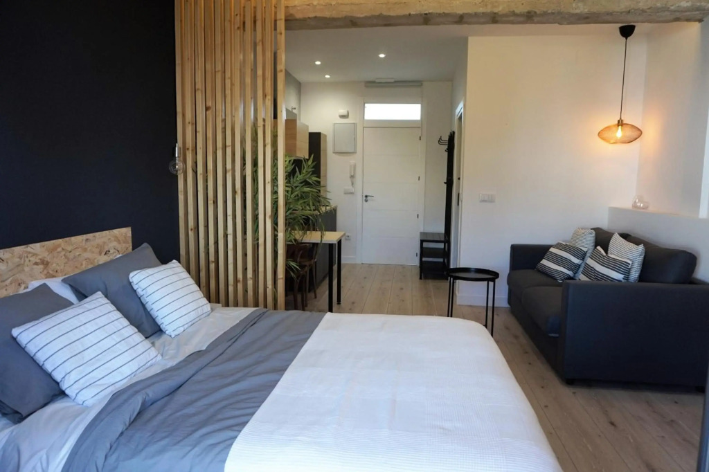 Apartamentos IMPLUVIUM plaza del Parador