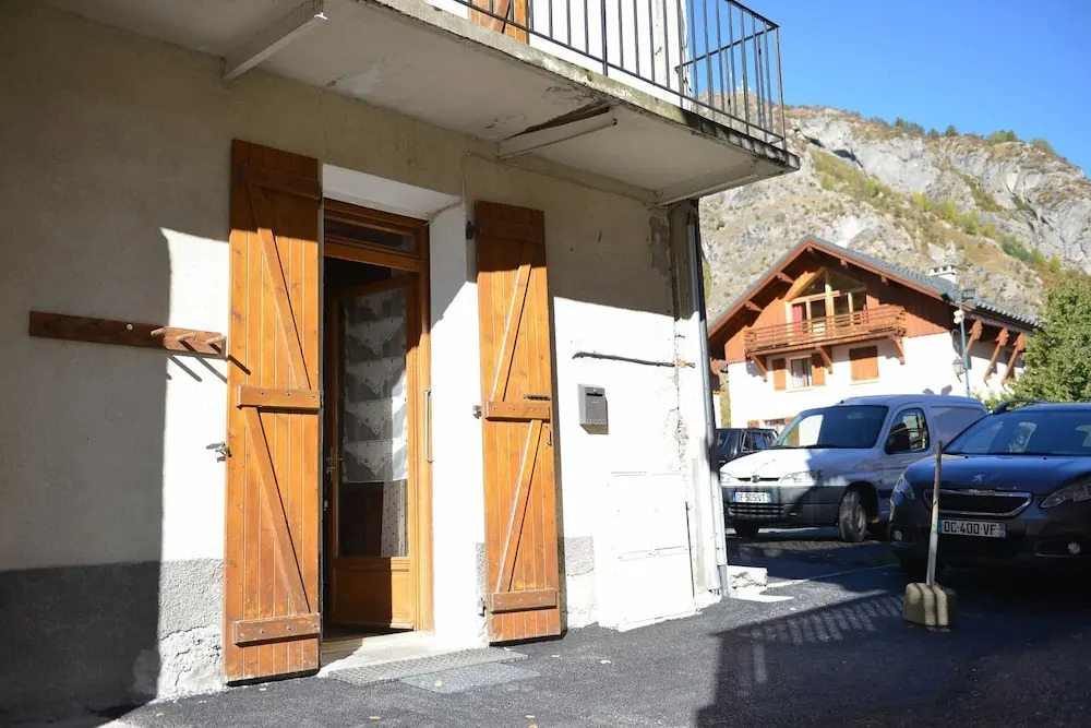 Chalet LES Ecrins N°2 : 2 Pièces 4 Personnes / 2 Rooms 4 People