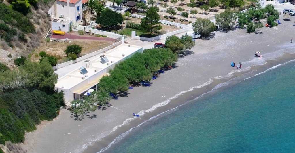 Beachfront Apartments in Ierapetra Ferma Apothikes