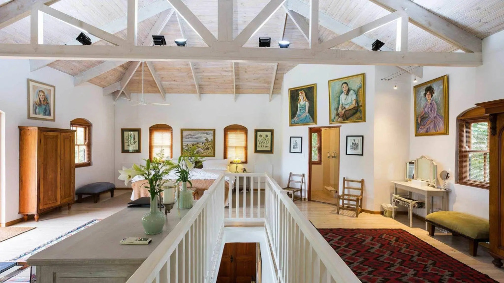 Akademie Street Boutique Hotel