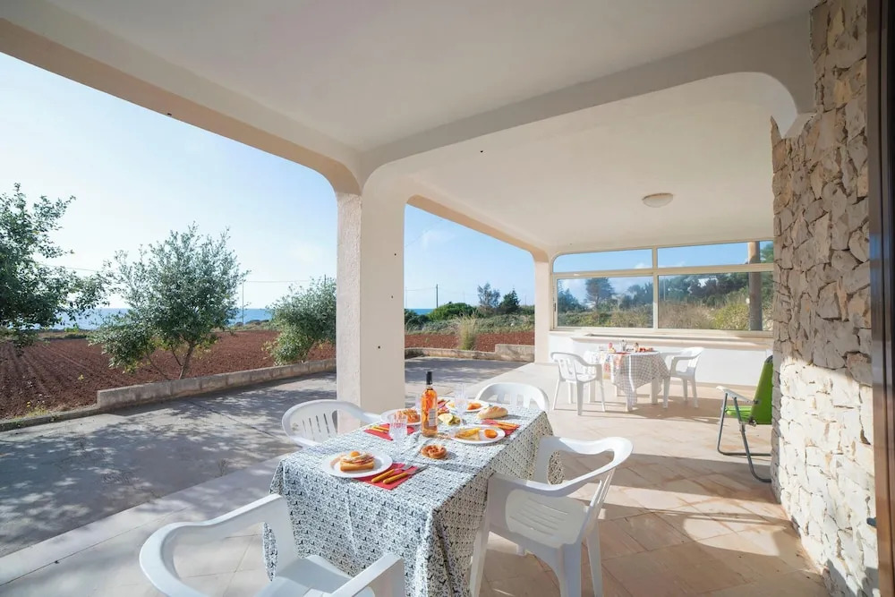 La Conchiglia di Torre Vado With Sea View