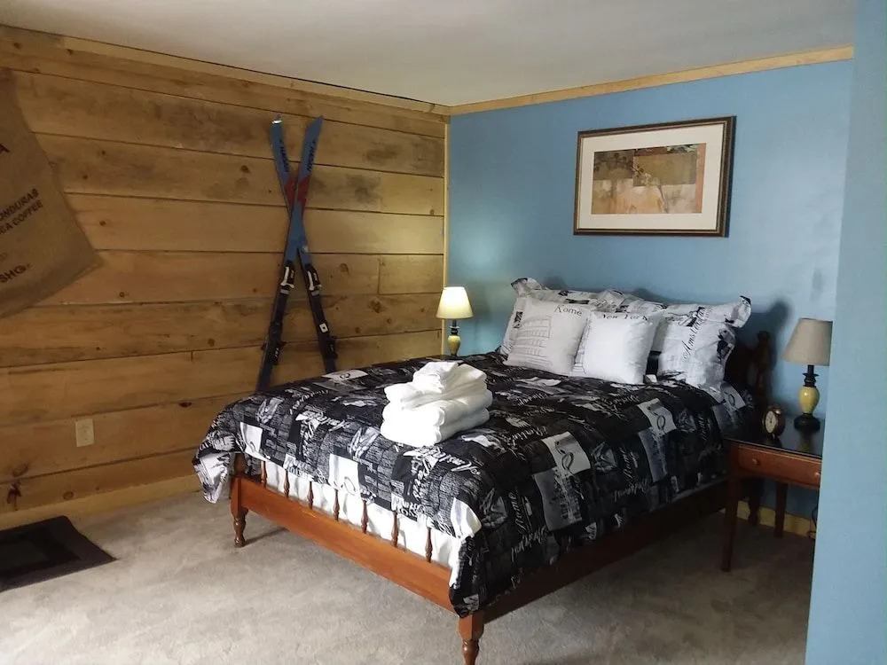 Chautauqua Hillcrest Inn