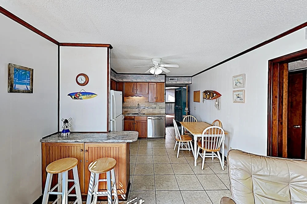 Oceanfront Condo w/ Pool - Steps to the Sand! condo