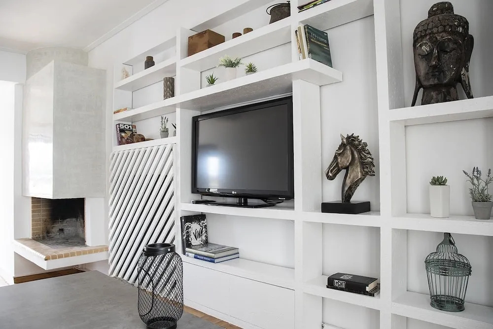 Amazing Renovated Penthouse In Pagkrati