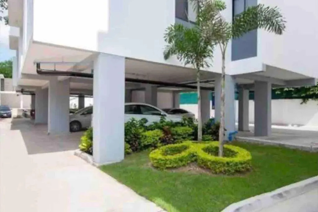 Cómodo y bonito apartamento con alberca