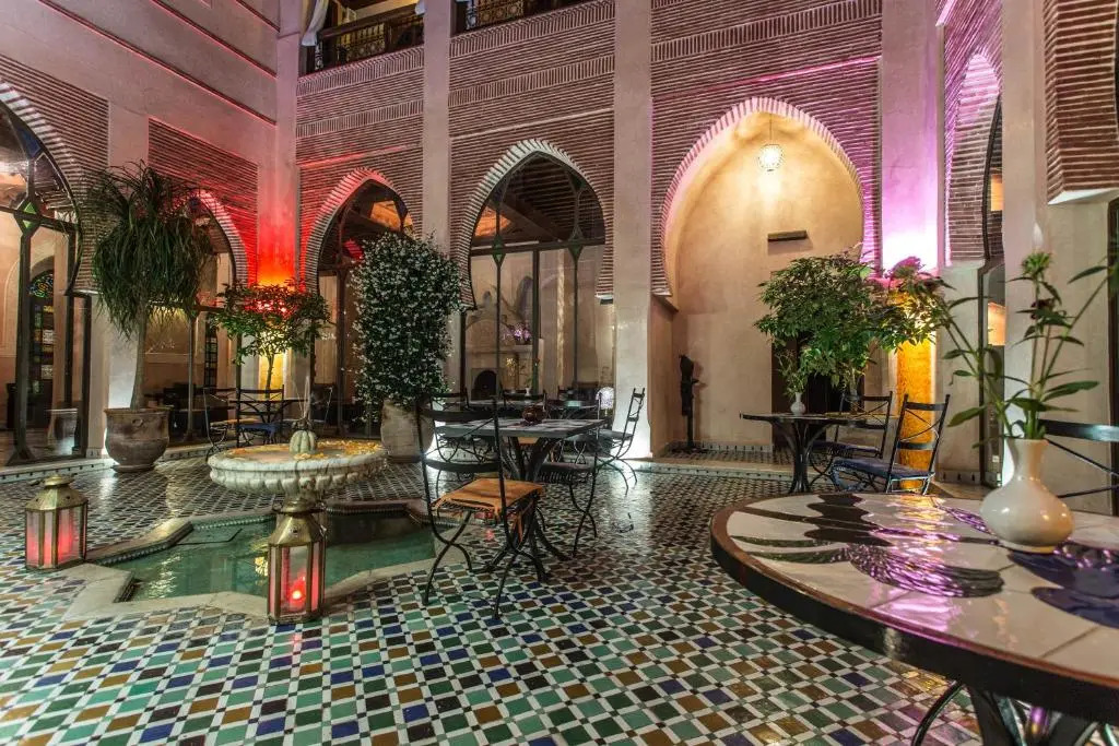 Riad Le Perroquet Bleu Suites & Spa
