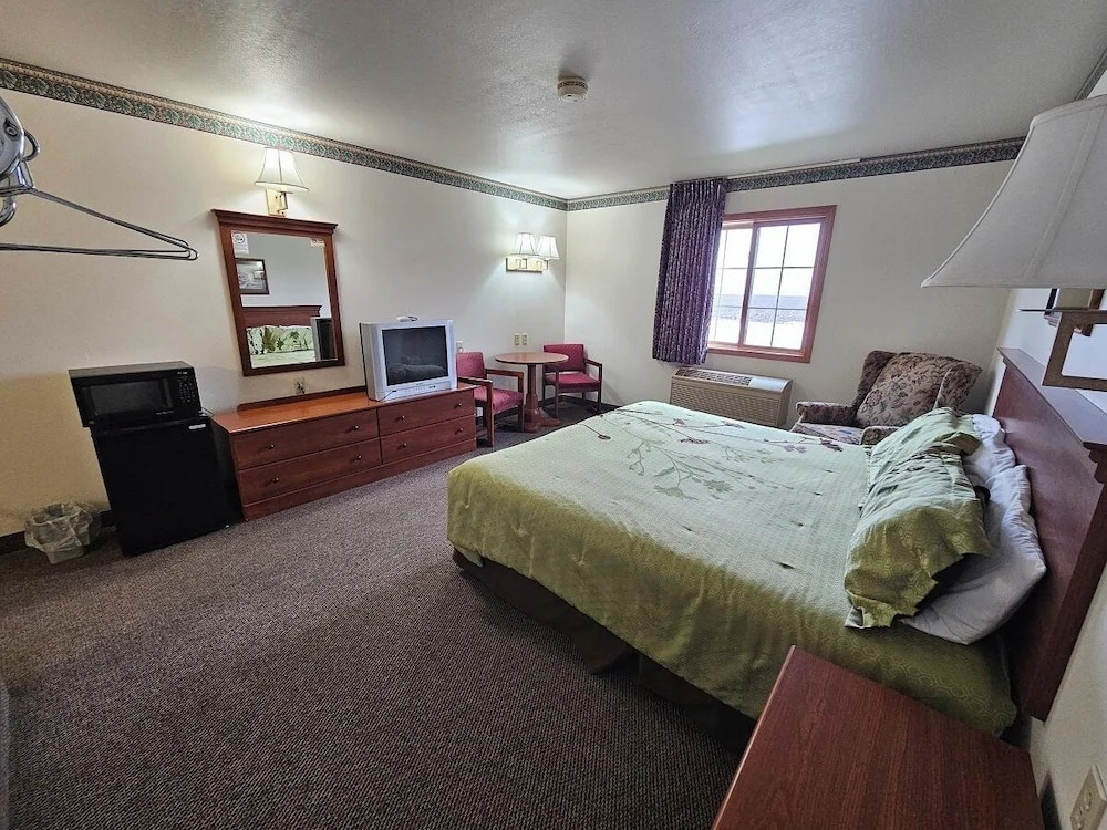 Park View Inn & Suites and Conference Center