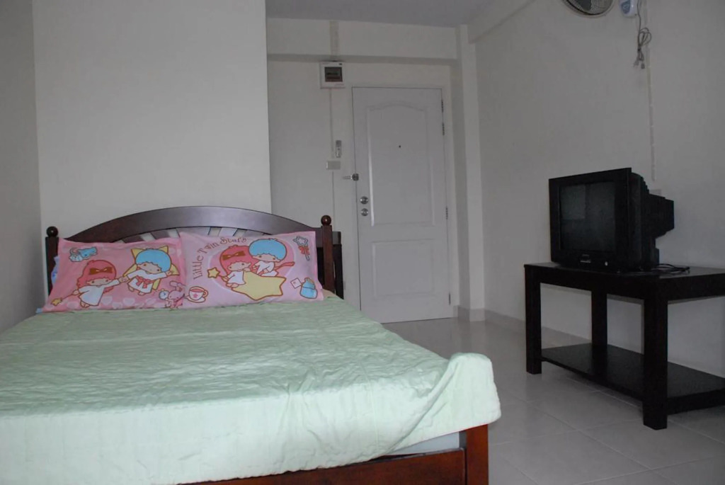 The Crystal Apartment