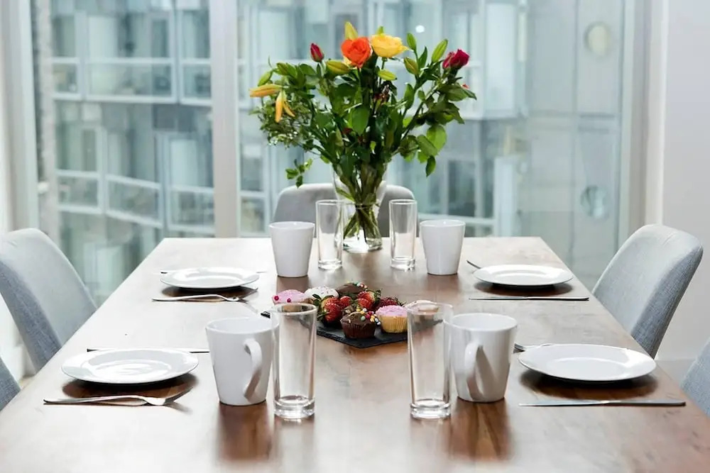 Lovely, Modern 3BR Apartment in City Centre.