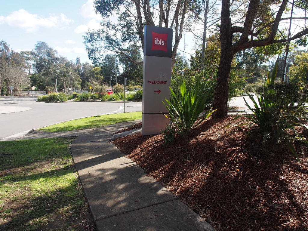 ibis Thornleigh