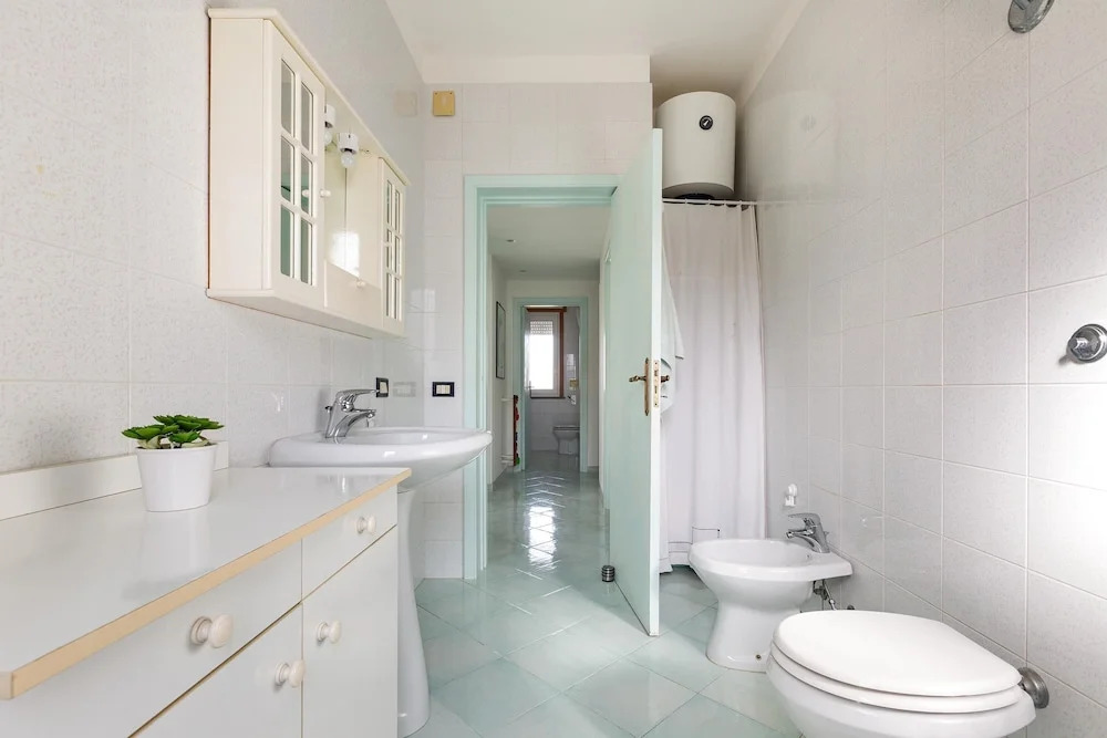 2143 Villa Corsarina