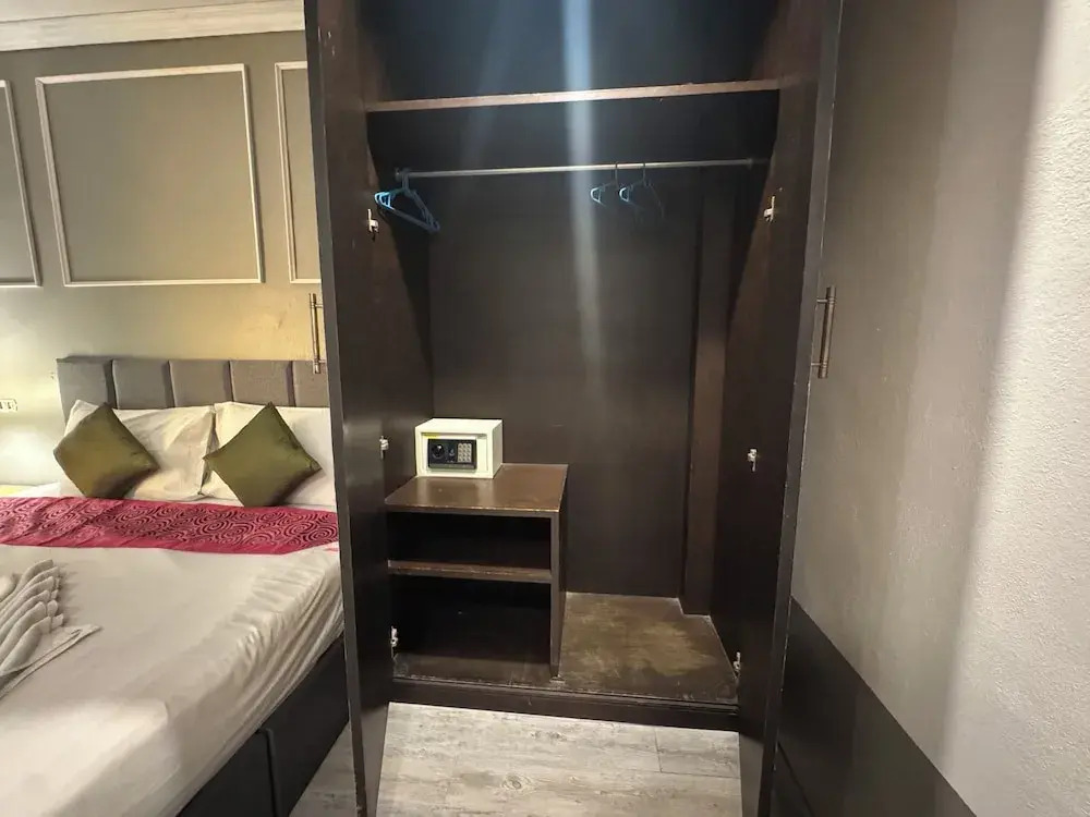 Stay at Bedroom