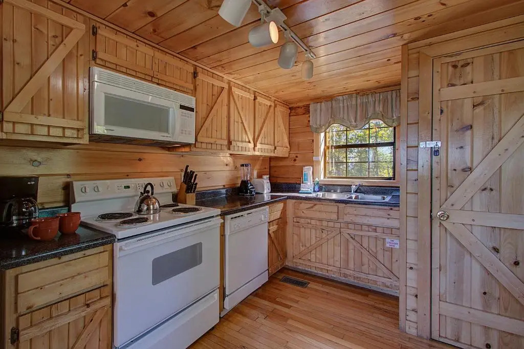Stairway · Stunning Cabin in the Stars- 100mile views!