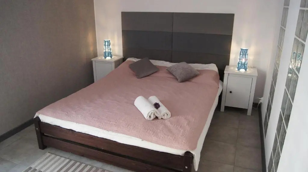 Apartament Riwiera dla 2 par i 2 dzieci, 300m od plaży