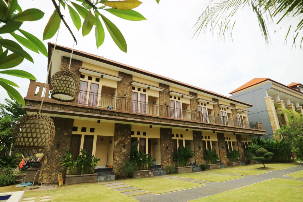 Pondok Jempiring Kuta Bali