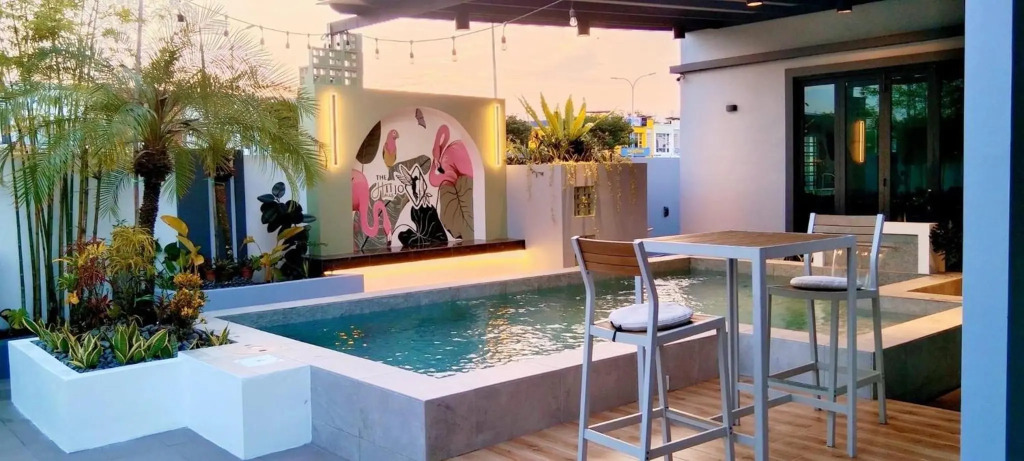 DAmbiience Private Pool & Garden Residence
