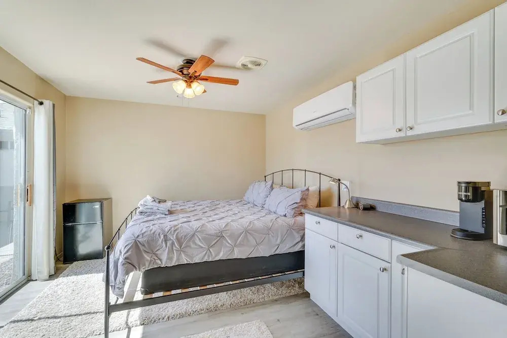 Havasu Paradise w/ Private Pool, Hot Tub & Casita!