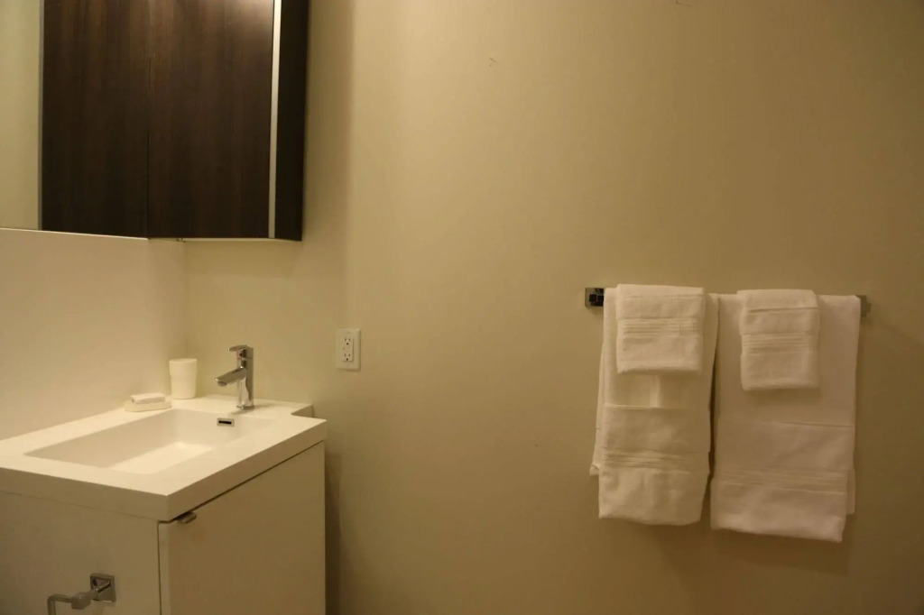 Duke Furnished Suites - CN / Convention / Roger Centre