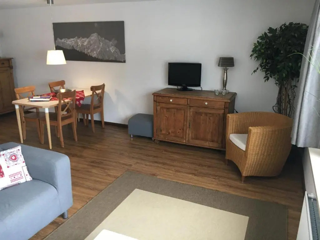 Appartement Liesl, ruim 4 pers. appartement met eigen tuin!