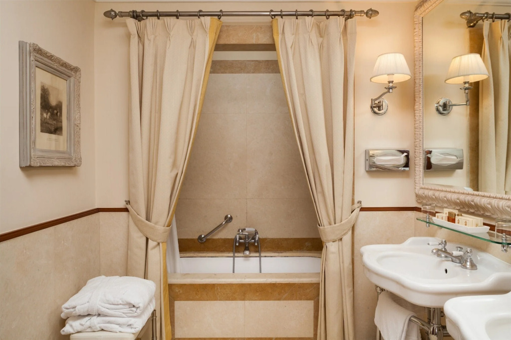 Hotel Executive