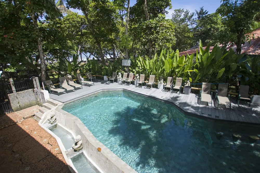 Hotel Verde Mar Direct Beach Access