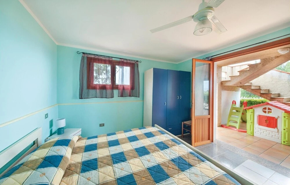 Stunning Apartment in Porto Alabe With 2 Bedrooms and Wifi