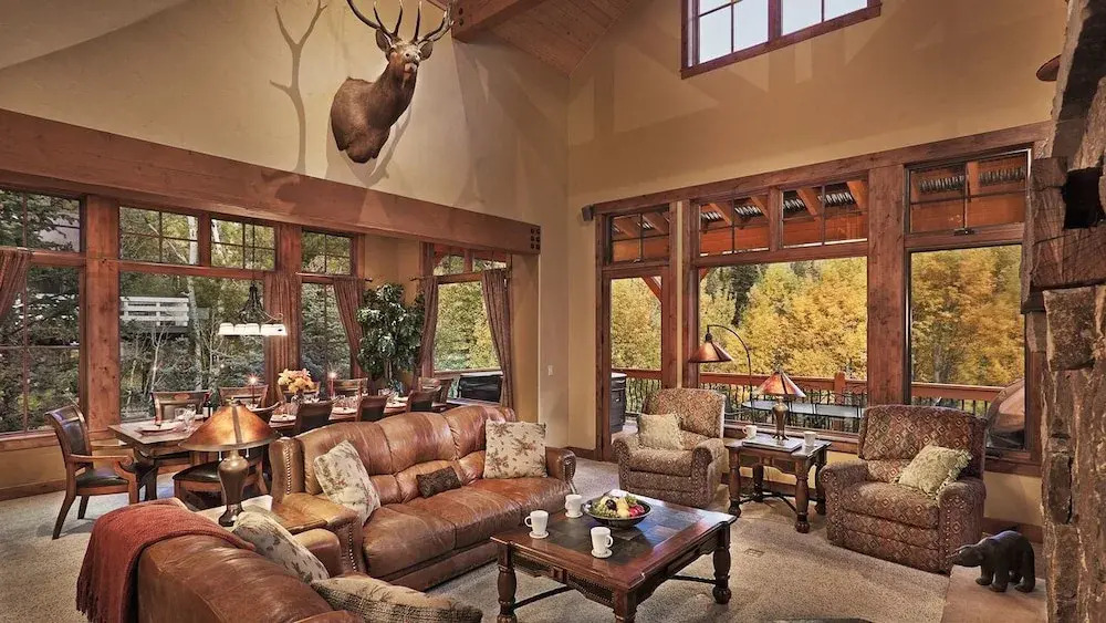 Bears Grande 8 BedroomHoliday home By Moving Mountains