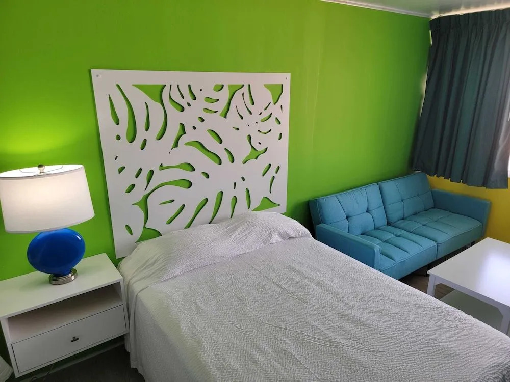 Kokomo Suites