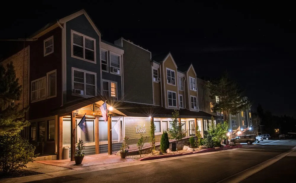 Sweetwater Lift Lodge