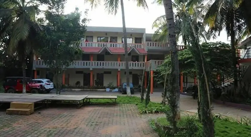 Fabhotel Prime Bella Ciao Resort