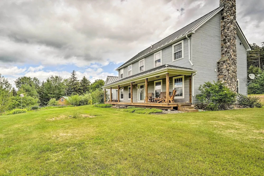 Wilmington Home on 18 Acres ~ 9 Mi to Skiing!