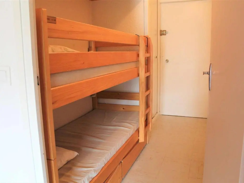 Appartement Vars, 1 pièce, 4 personnes - FR-1-330B-4