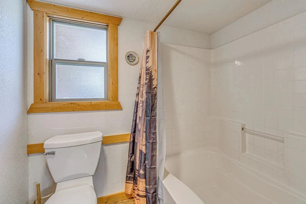 Great for Couples! Extended-stay Studio in Ruidoso