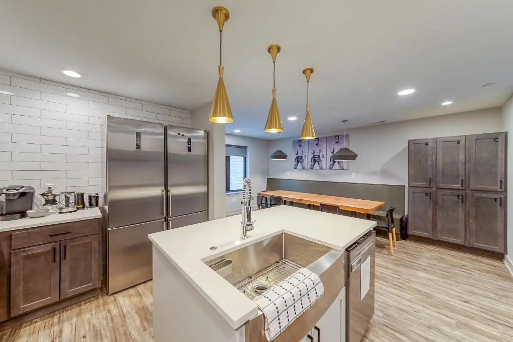 New Private Suite in Tech-enabled townhome
