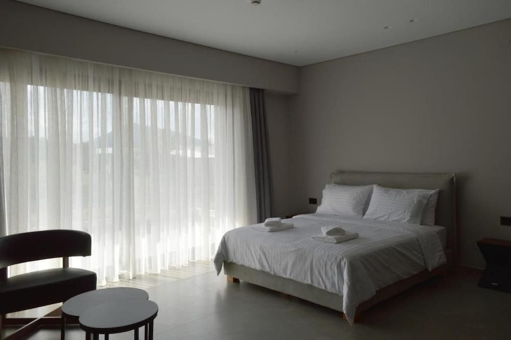 Oikoi - Luxury Suites & Maisonettes