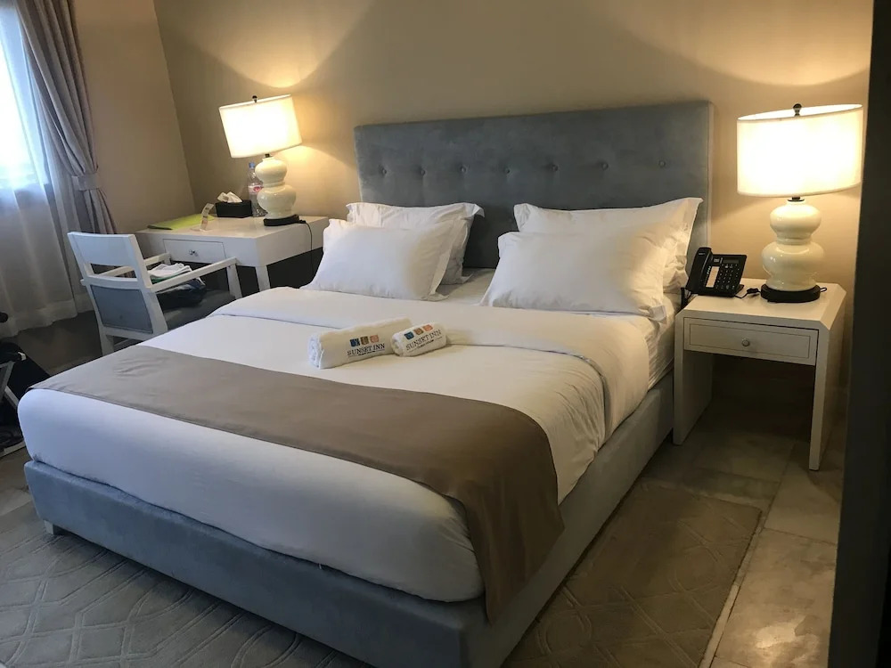 Sunset Inn Guest House