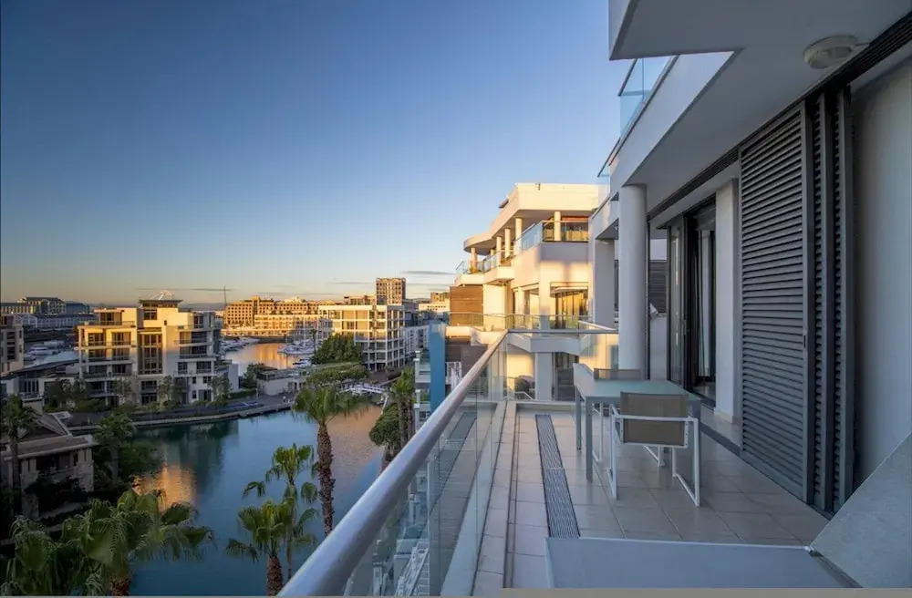The Canal Three Bedroom Pool Duplex Penthouse - 007