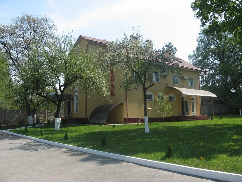 Премьер Клуб