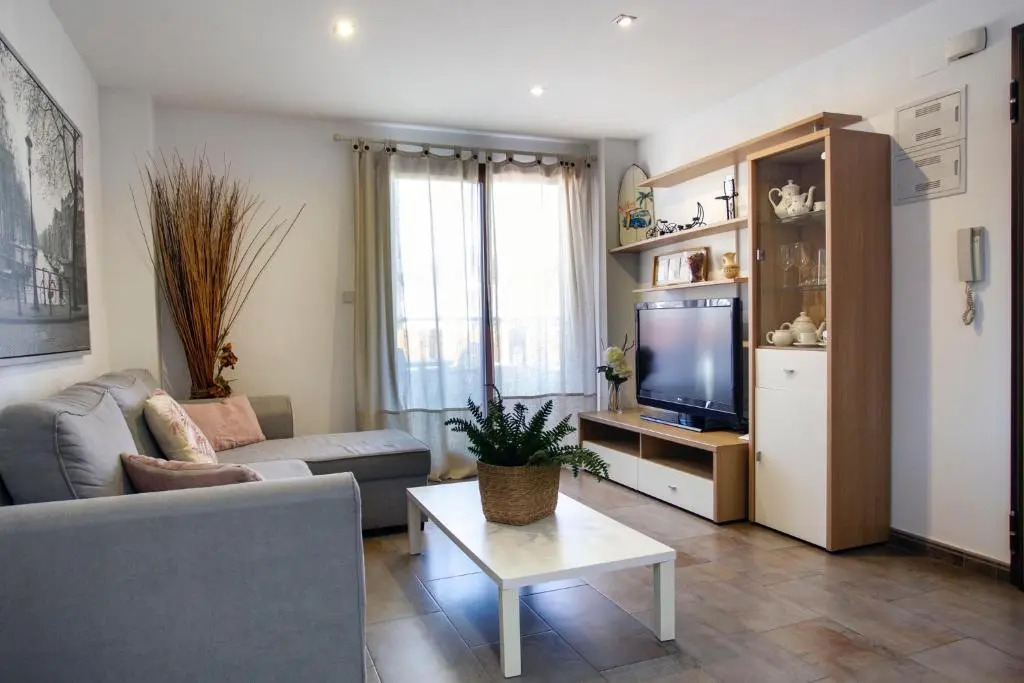 Apartamento a 50 metros de la playa, Luminoso y acogedor