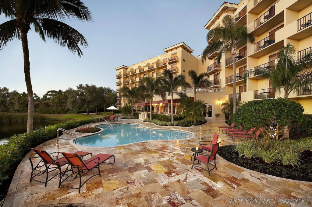 Inn at Pelican Bay