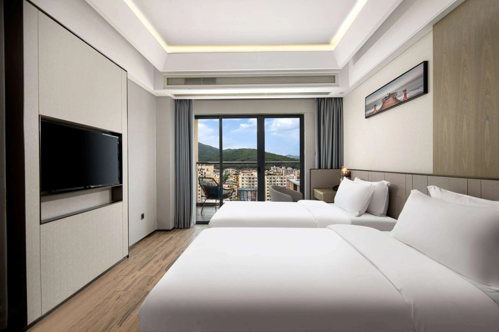 Microtel by Wyndham Sanya Dadonghai