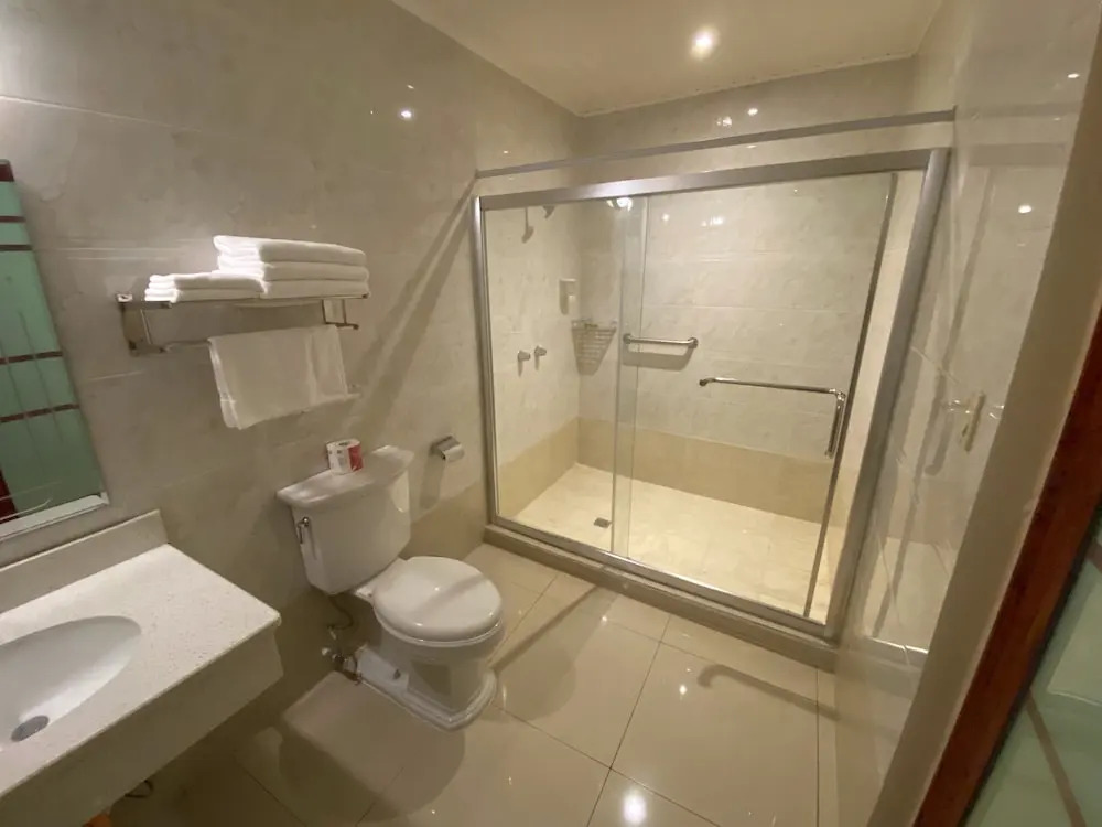 Hotel F Sur Inn