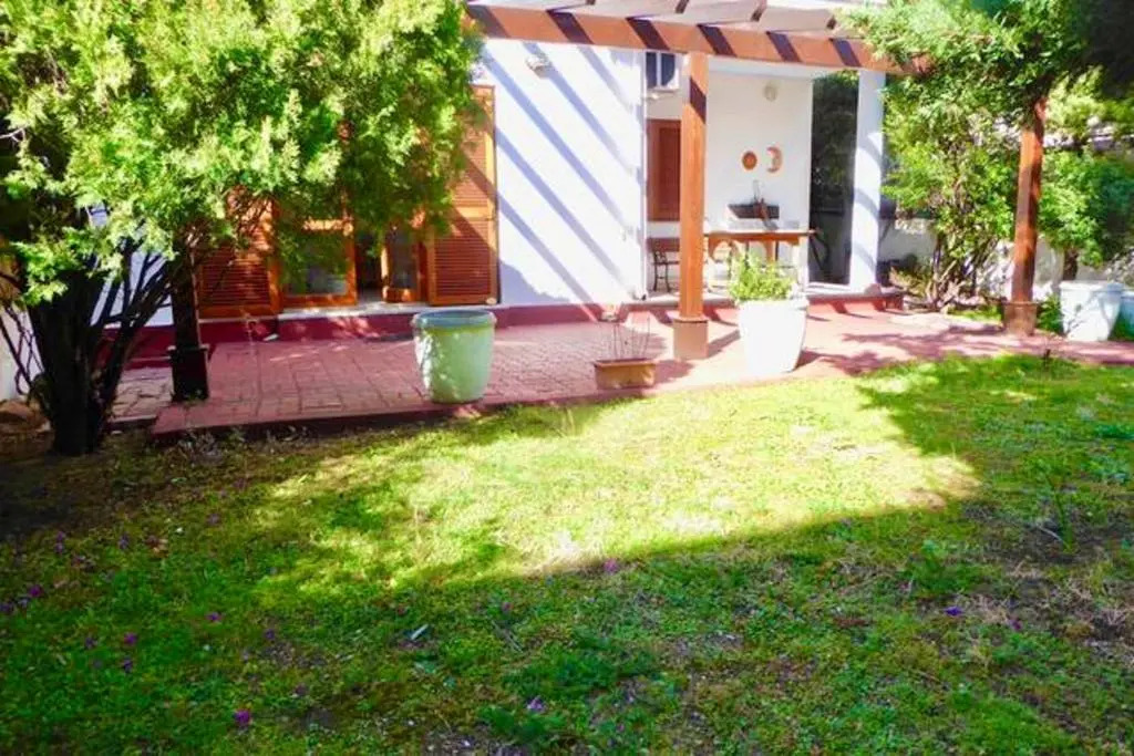 3 bedrooms appartement at Cala Gonone 70 m away from the beach with enclosed garden