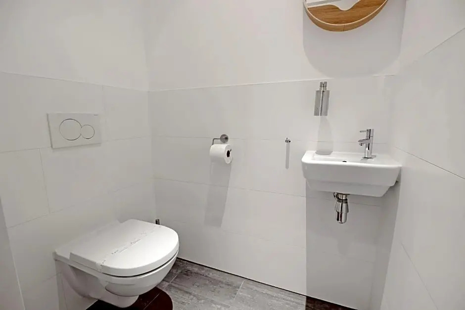 Large 4p canal apartment Prinsengracht