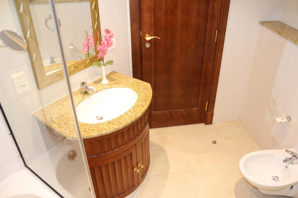 City Seasons Suites