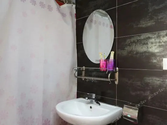 Aizhilv Mini Hotel