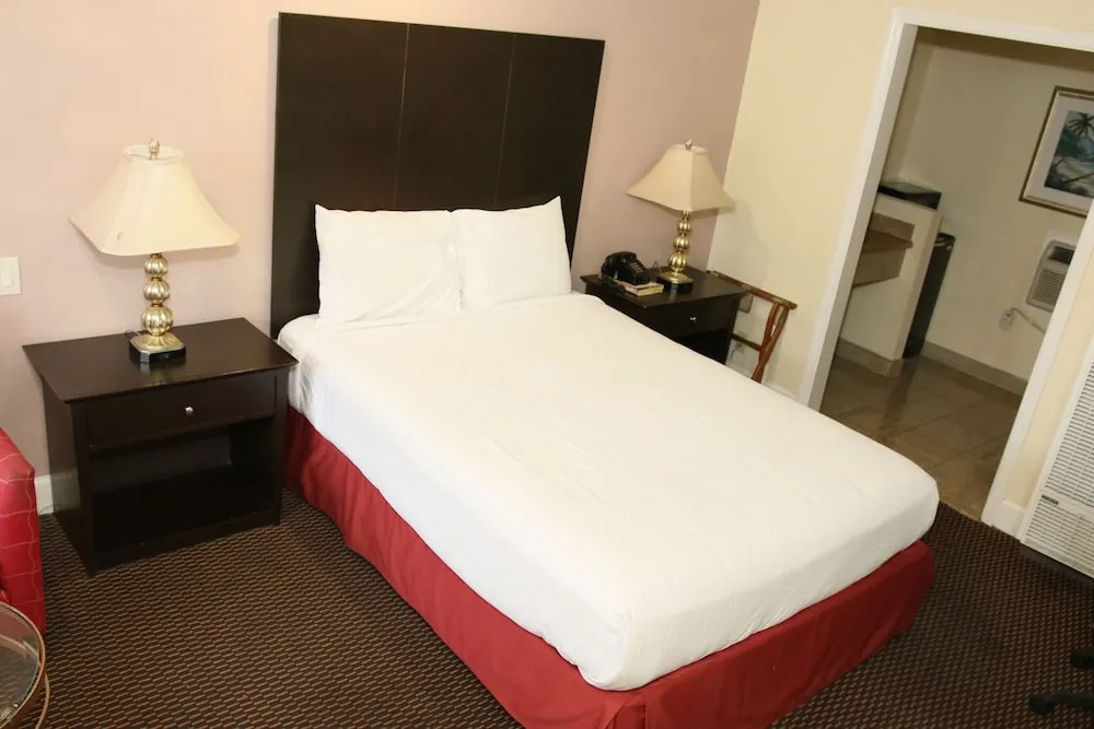 Town and Country Inn